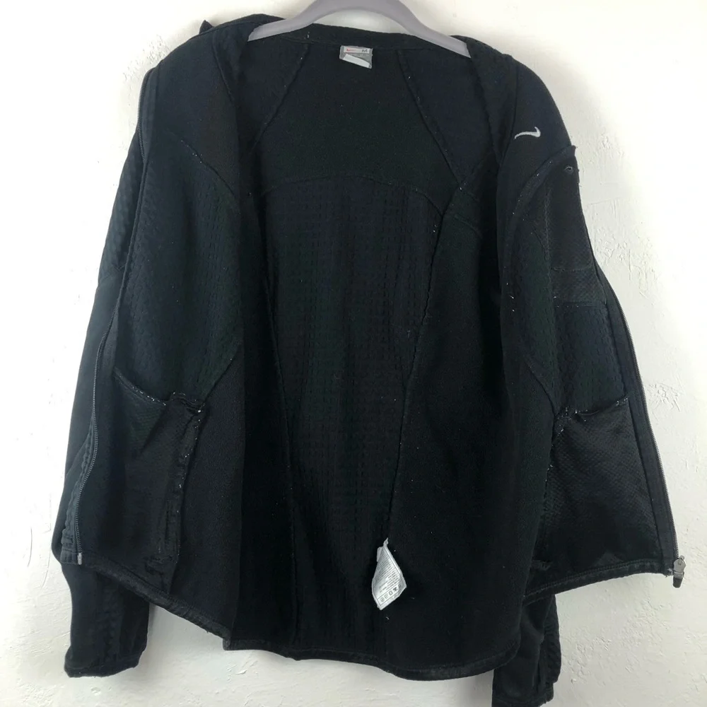 Nike Jacket - Picture 5 of 8